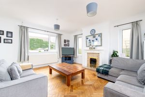 Photo 33- click for photo gallery